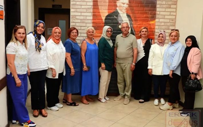 KADIN MUHTARLAR’DAN MUHTAR BAYCAN’A ZİYARET