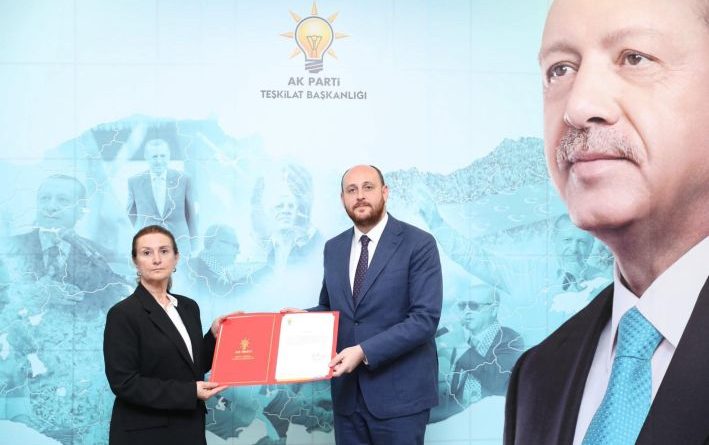 AK PARTİ’DE BAHAR KOŞAN DÖNEMİ