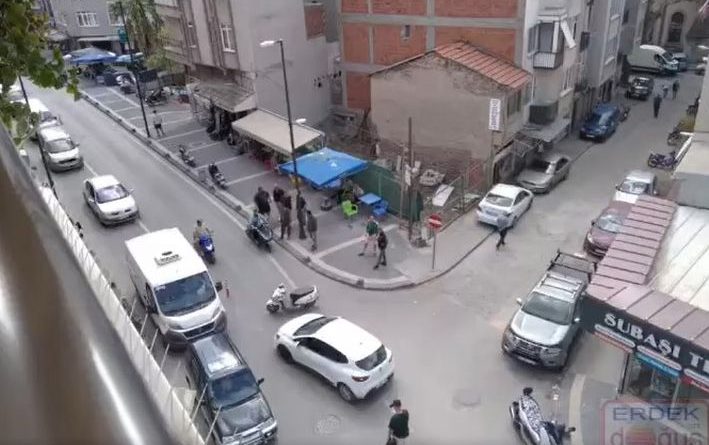 ZÜBEYDE HANIM CADDESİ’NDE KAZA