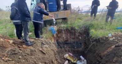 400 LİTRE SAHTE ALKOL İMHA EDİLDİ