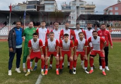 MARTILAR EVİNDE KAYBETTİ