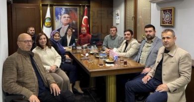 AK PARTİ ERDEK YÖNETİMİNDEN BAŞKAN TETİK ZİYARETİ