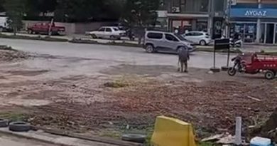 ERDEK GİRİŞİNDEKİ İSTASYON YIKILDI