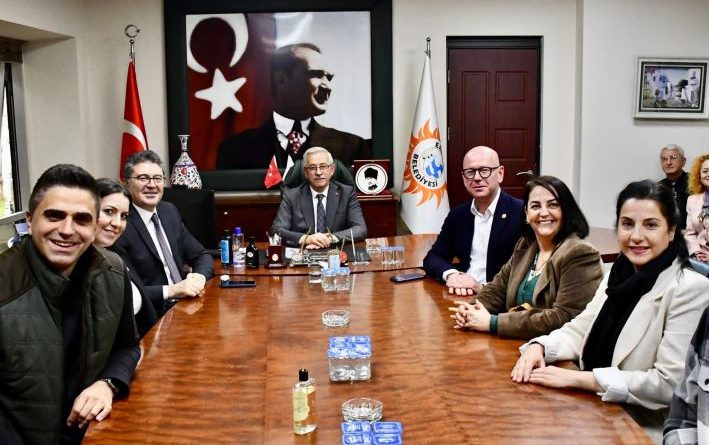 CHP MİLLETVEKİLLERİNDEN ERDEK PROGRAMI