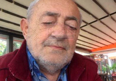 EVİNDE ÖLÜ OLARAK BULUNDU