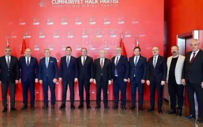 BALIKESİR’DEN 15 BELEDİYE BAŞKANI TAM KADRO KATILDI