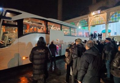 ERDEK’TEN KUTSAL TOPRAKLARA DUALARLA UĞURLANDILAR