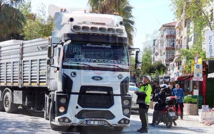 TIRLARA LİMAN ÇIKIŞINDA TONAJ KONTROLÜ