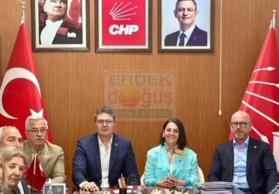 AYTEKİN VE SARI’DAN SÜPRİZ ERDEK ZİYARETİ
