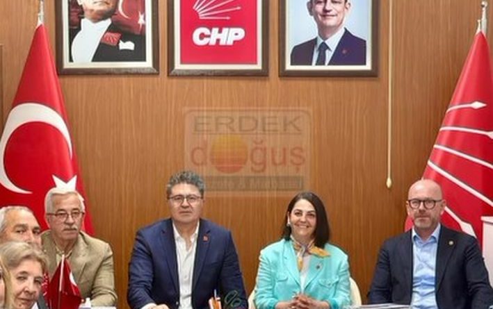 AYTEKİN VE SARI’DAN SÜPRİZ ERDEK ZİYARETİ