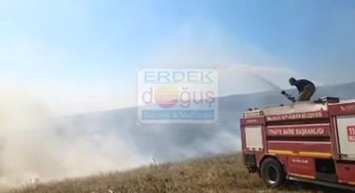 AVŞA ADASI’NDAKİ YANGIN SÖNDÜRÜLDÜ