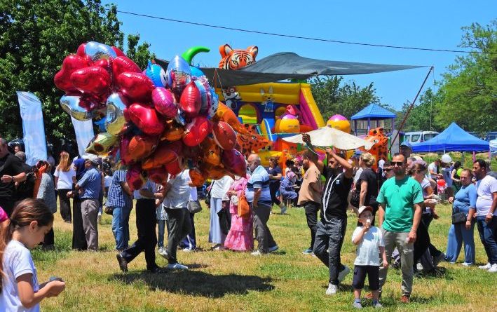 YUKARIYAPICI’DA KİRAZ FESTİVALİ BİNLERİ BULUŞTURDU