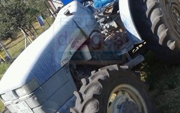 ERDEK’TE EVİNİN ÖNÜNDEN TRAKTÖR ÇALINDI
