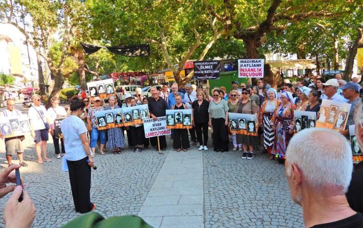MADIMAK KATLİAMI’NIN 33. YILINDA ERDEK’TE ANMA
