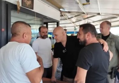 ÇÖMEZ: “ERDEKLİ BALIKÇILAR DERTLİ”