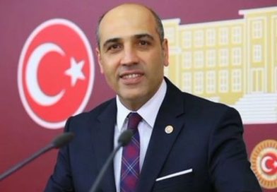CHP İL BAŞKANLIĞI’NA FİKRET ŞAHİN ATANDI