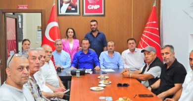 CHP İLÇE BAŞKANI DEVRİM KORKMAZ YÖNETİM KURULUNU AÇIKLADI