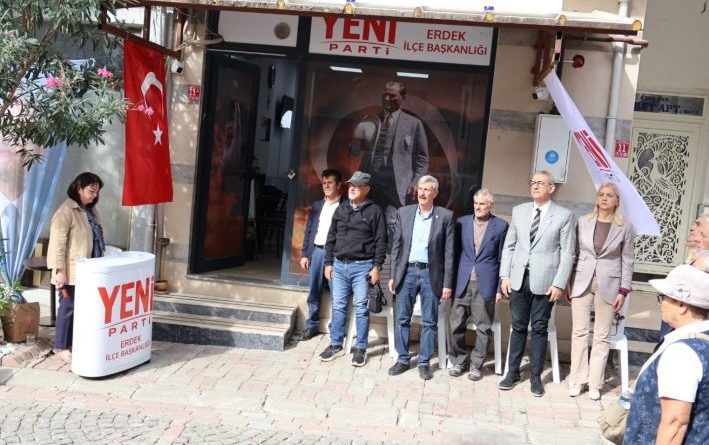 YENİ PARTİ’DE ÜYELER HALE TUNA DEDİ