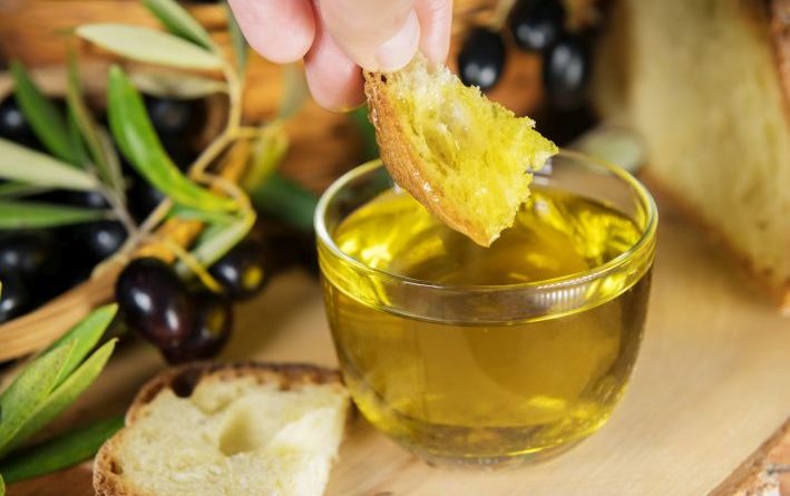 Zeytin ve zeytinyağı sektörü ihracatta zorlu bir sezona giriyor