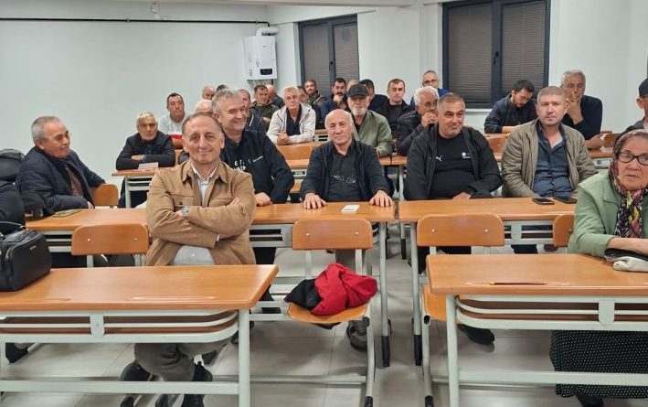 ERZEY-DER “SİNEK VE ANTRAKNOZ” EĞİTİMİ VERDİ